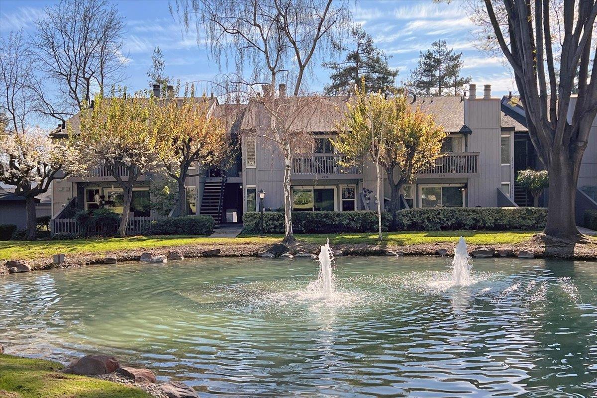 Front Image Thumbnail for ML82019948