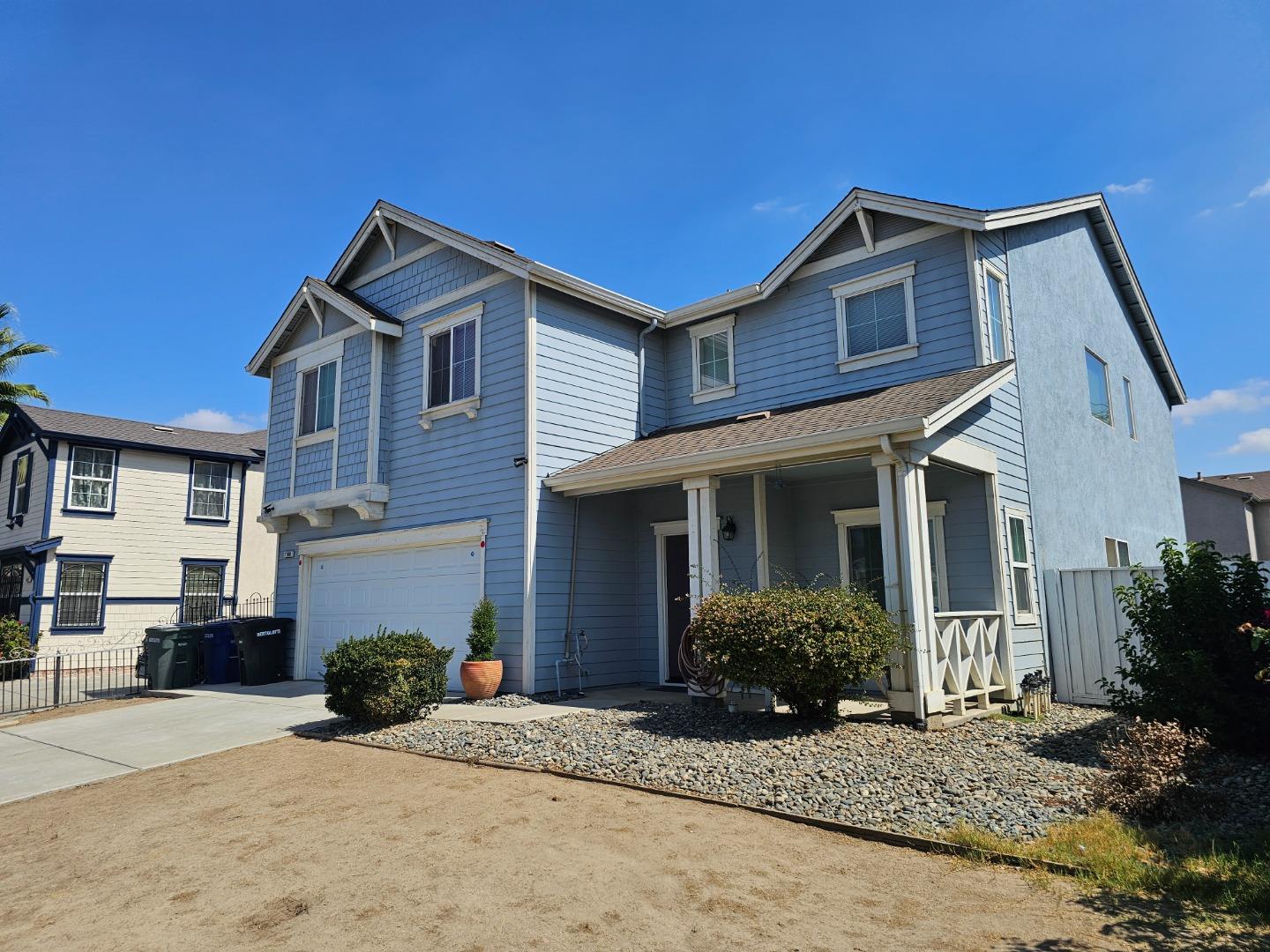 Front Image Thumbnail for ML82020016