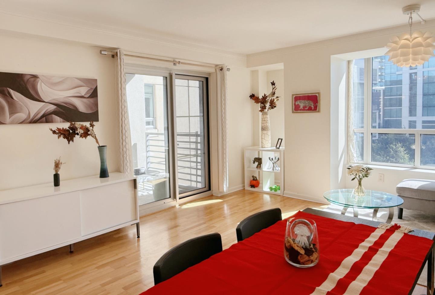 Front Image Thumbnail for ML82020088