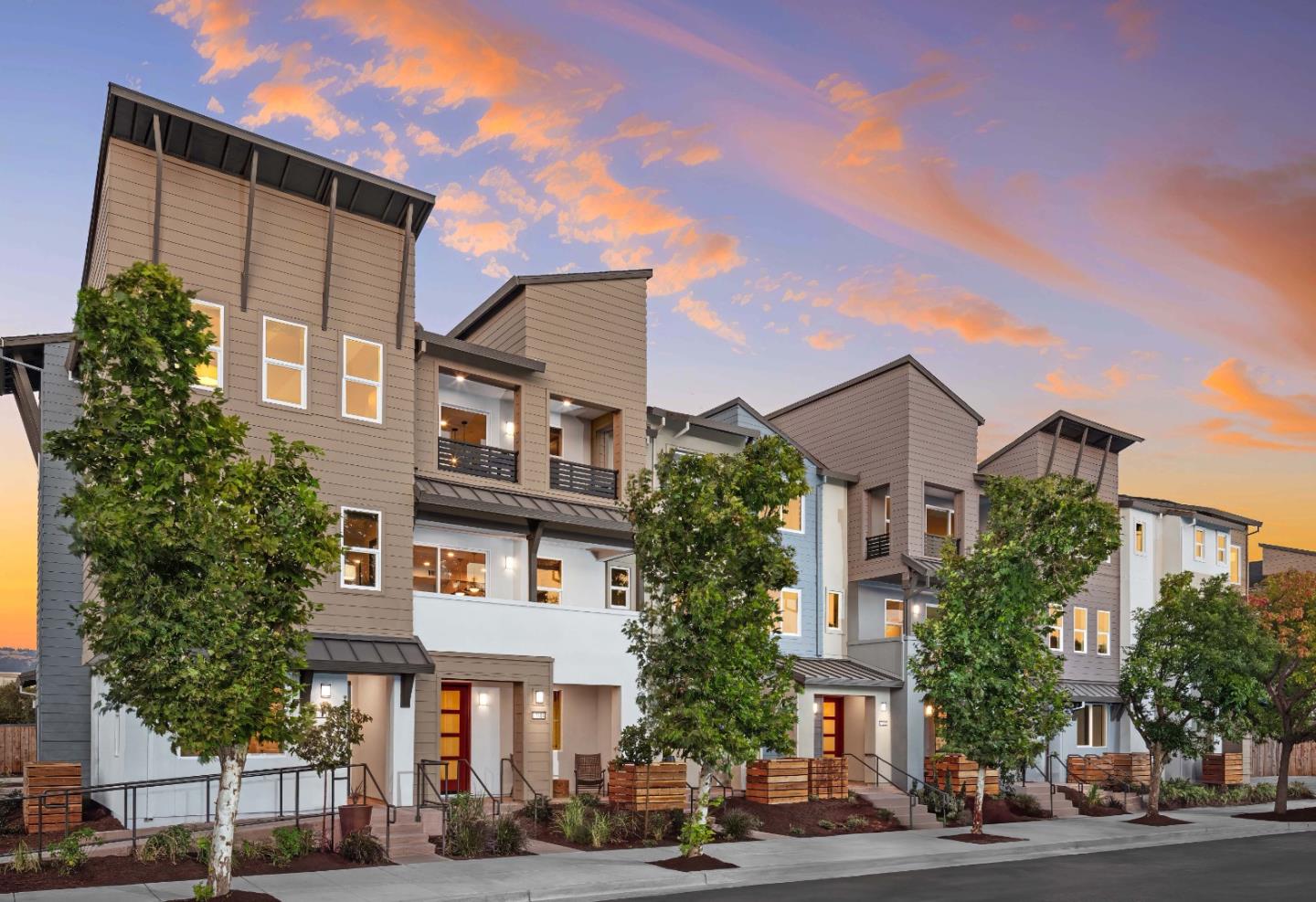 Front Image Thumbnail for ML82020108