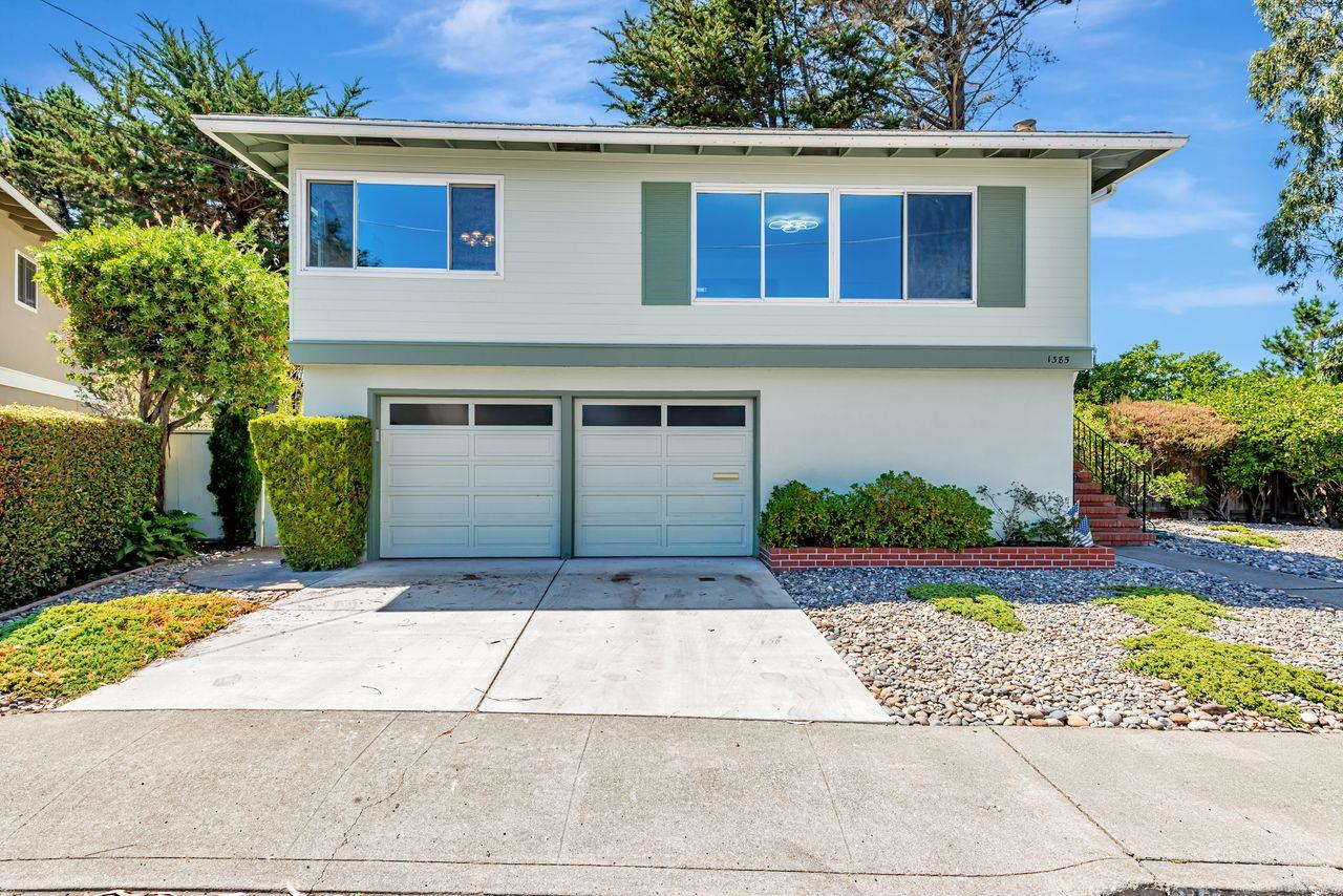 Front Image Thumbnail for ML82020159