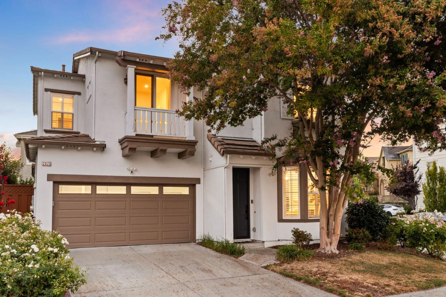 Front Image Thumbnail for ML82020185