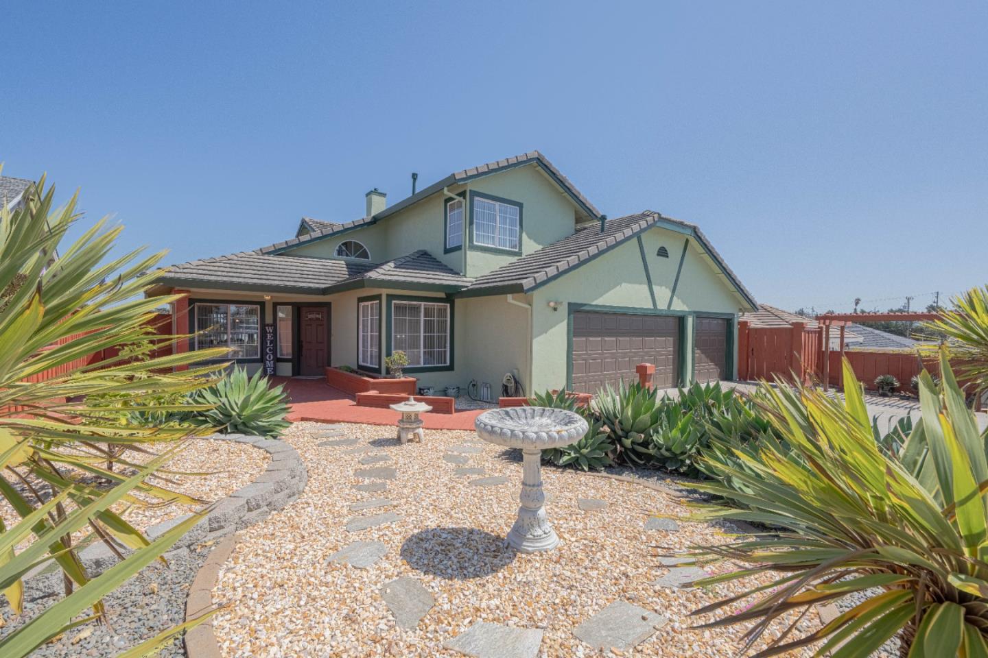 Front Image Thumbnail for ML82020186