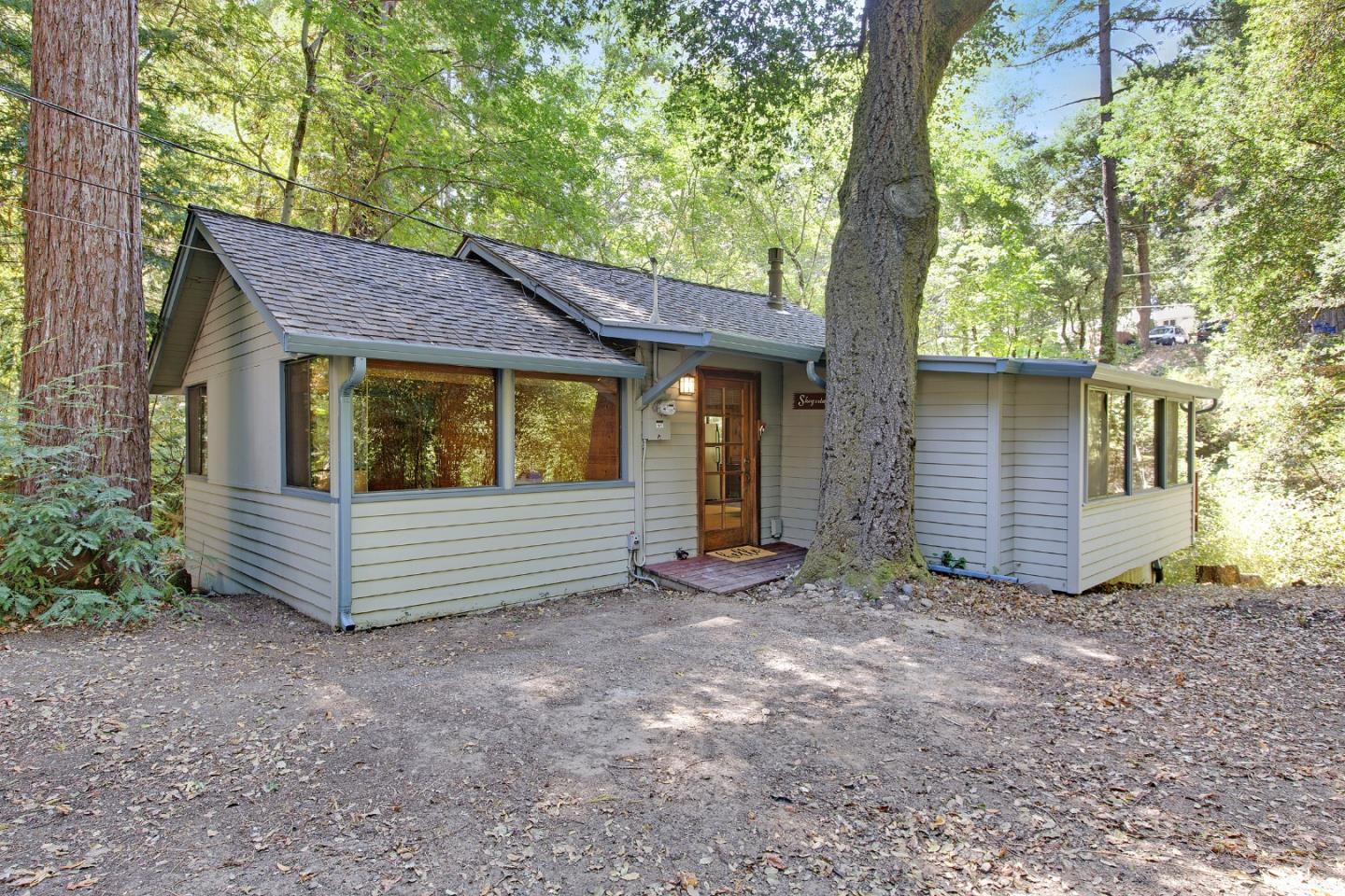 Front Image Thumbnail for ML82020235