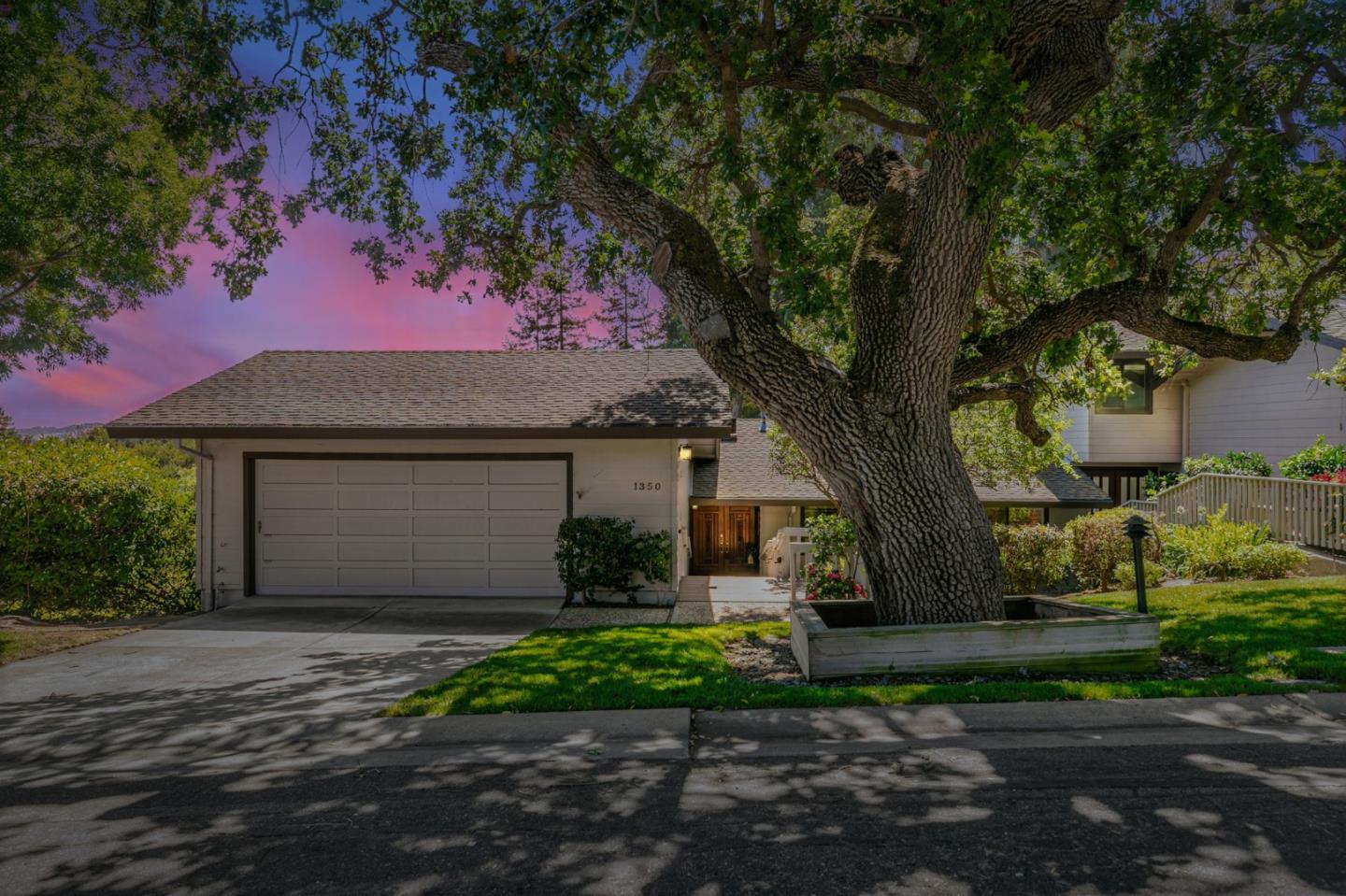 Front Image Thumbnail for ML82020334