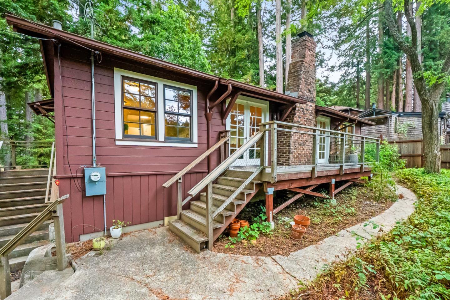 Front Image Thumbnail for ML82020354