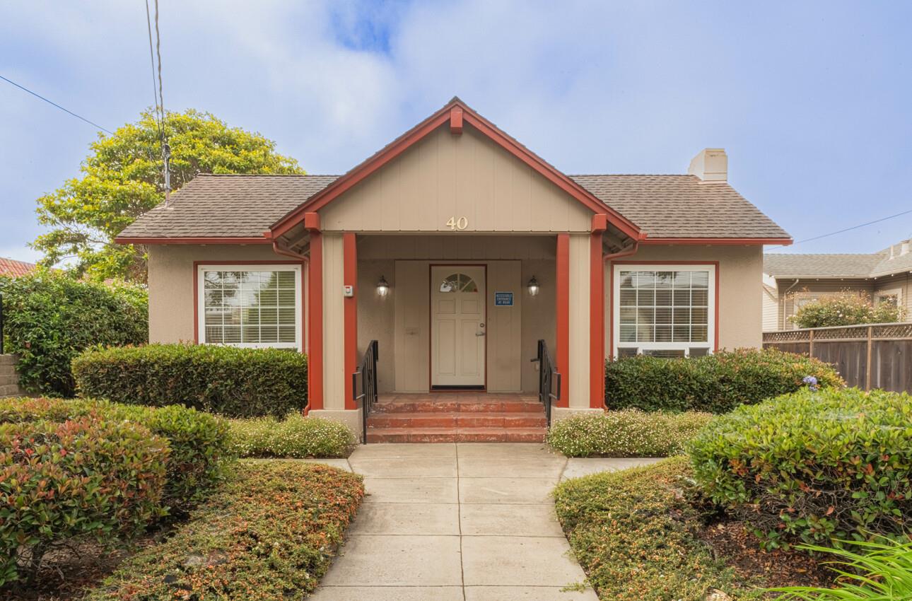 Front Image Thumbnail for ML82020365