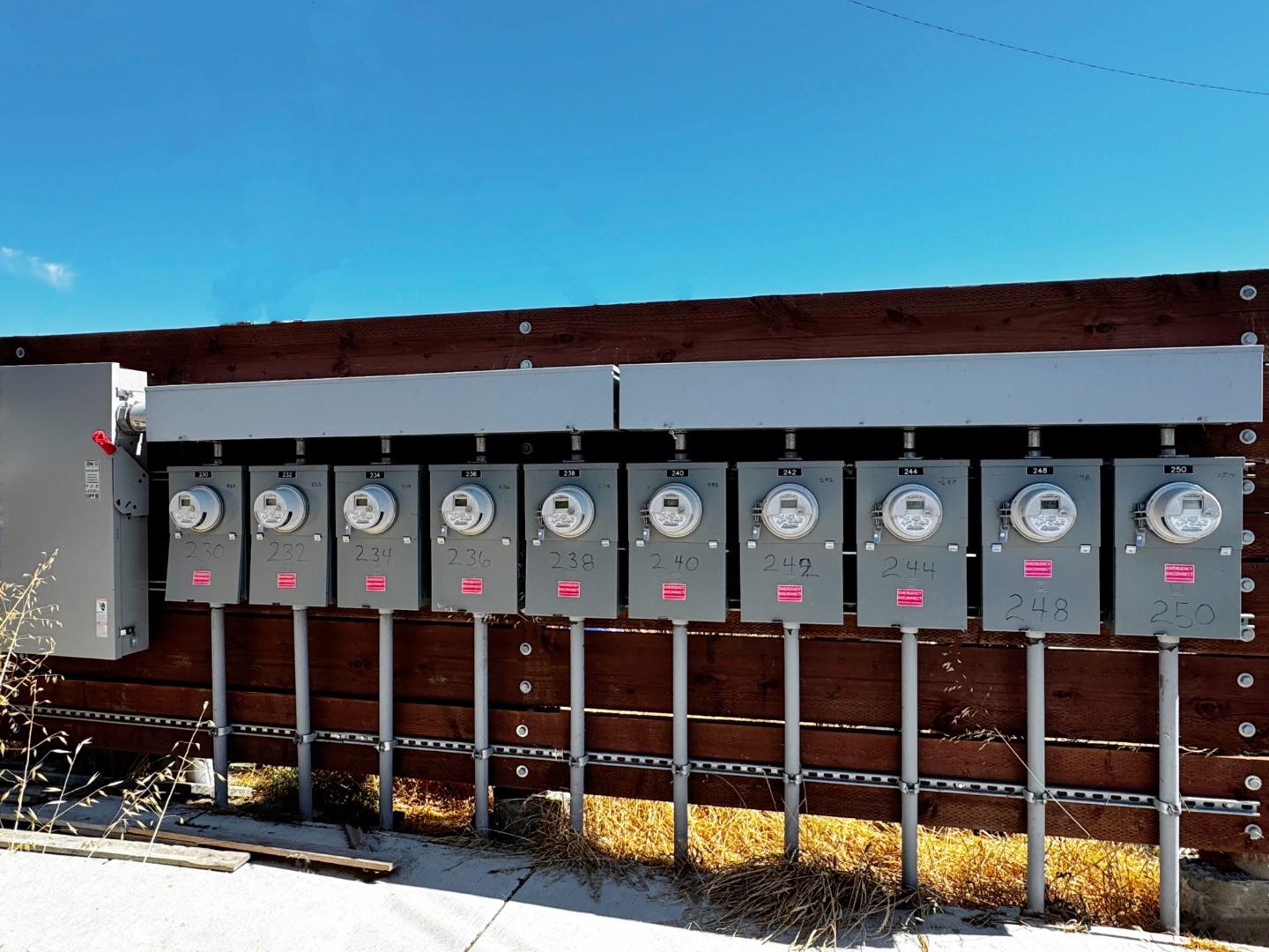 Front Image Thumbnail for ML82020374