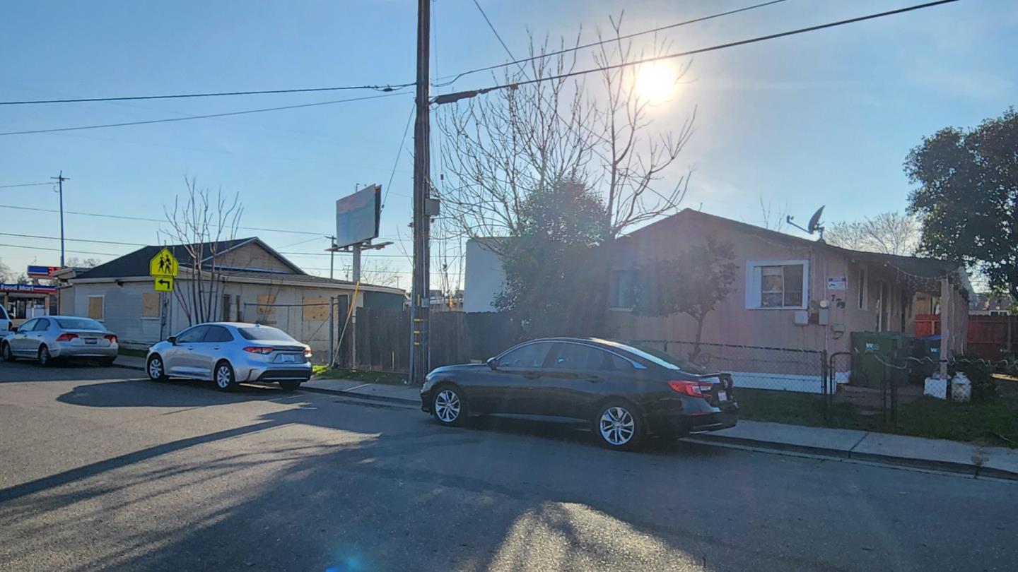 Front Image Thumbnail for ML82020398