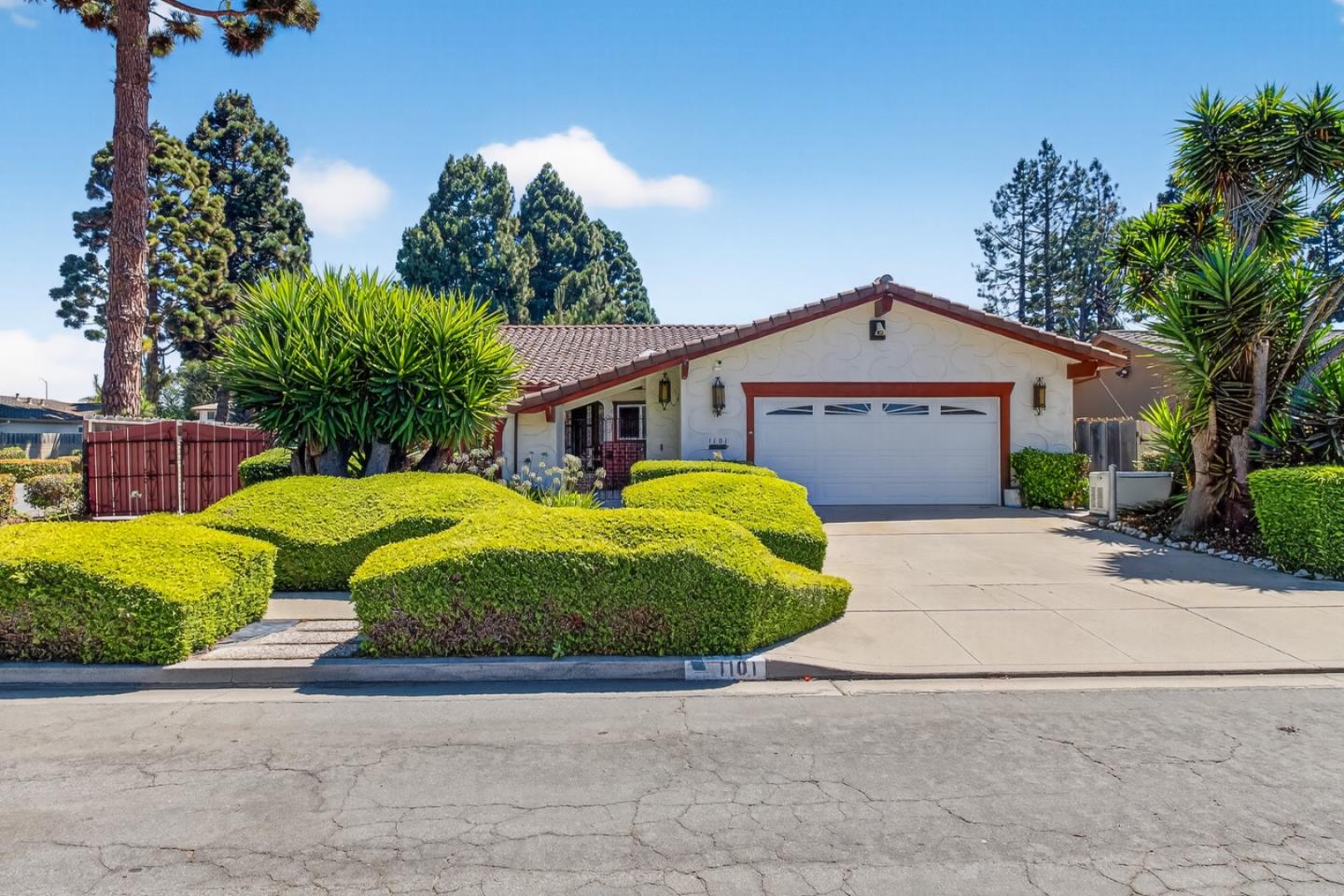 Front Image Thumbnail for ML82020466