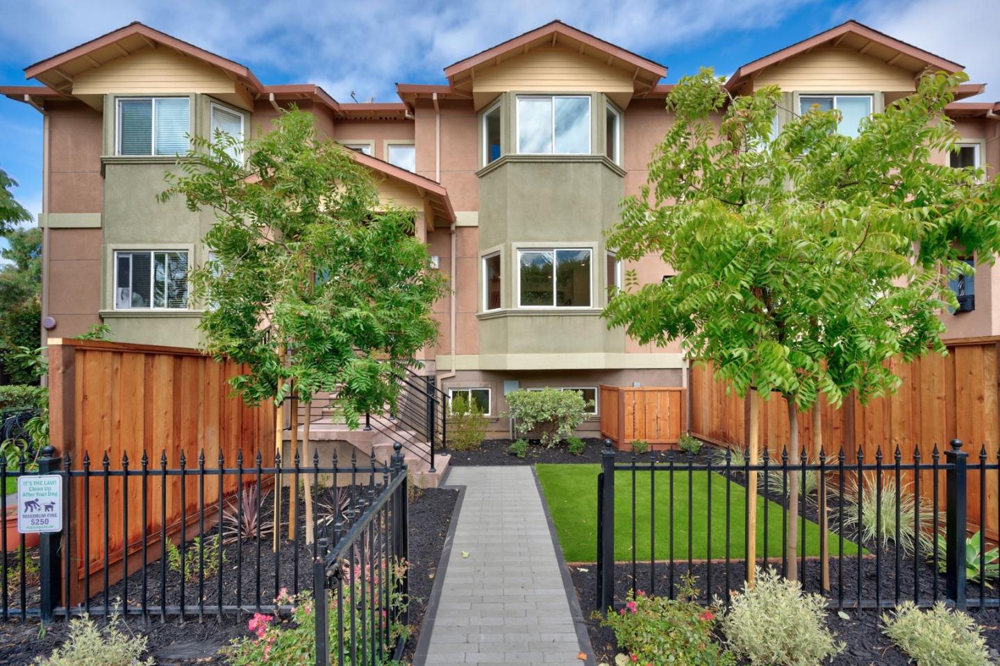 Front Image Thumbnail for ML82020538