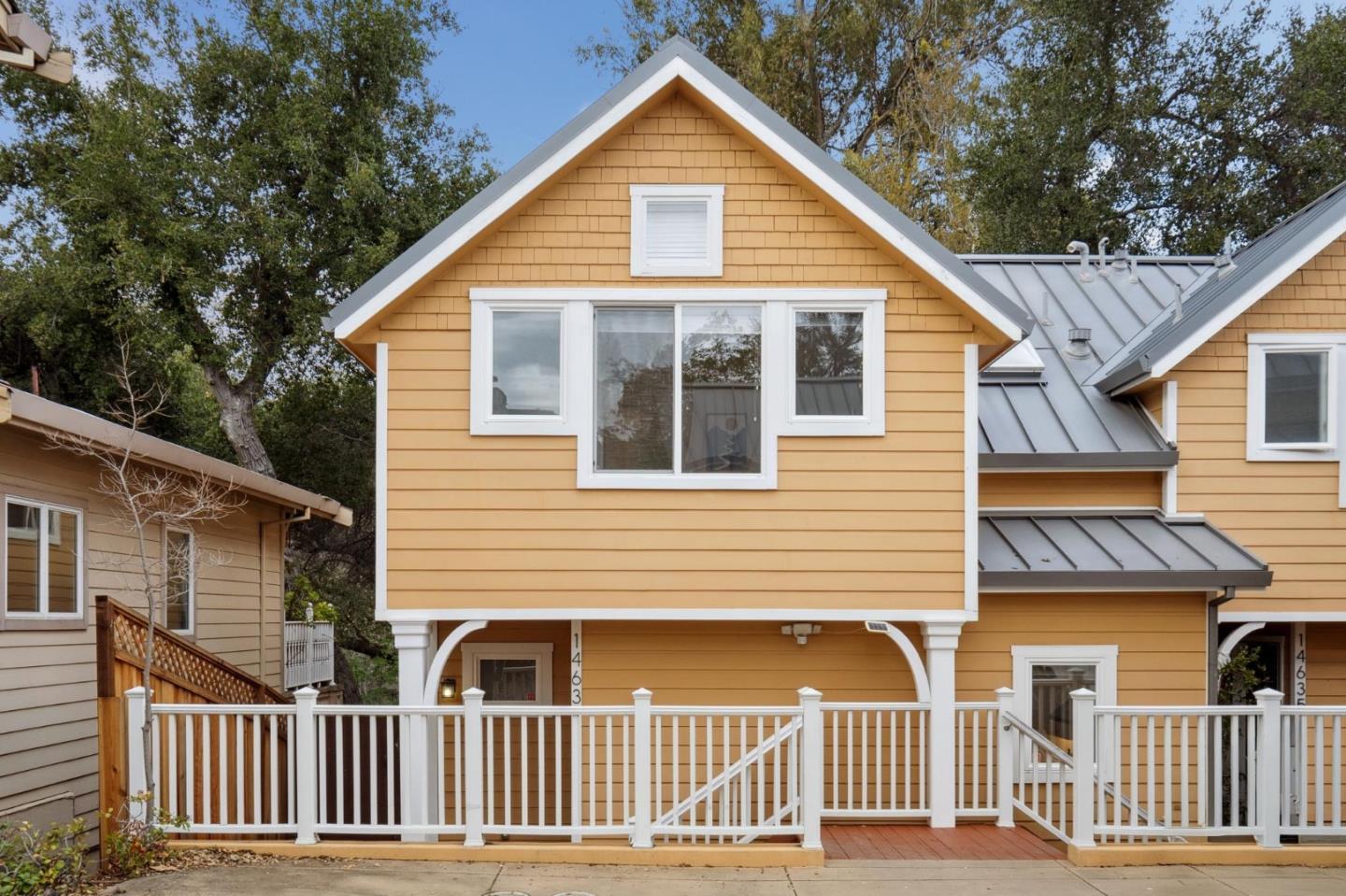 Front Image Thumbnail for ML82020594