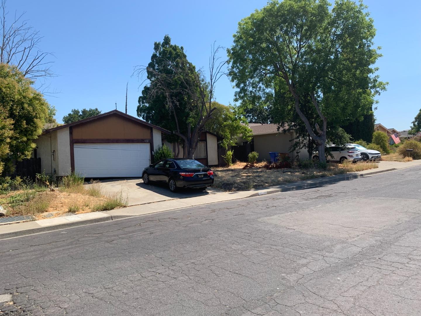 Front Image Thumbnail for ML82020620