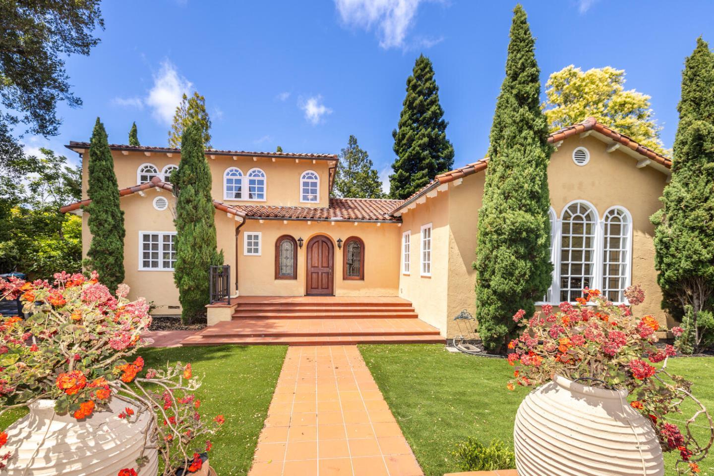 Front Image Thumbnail for ML82020622