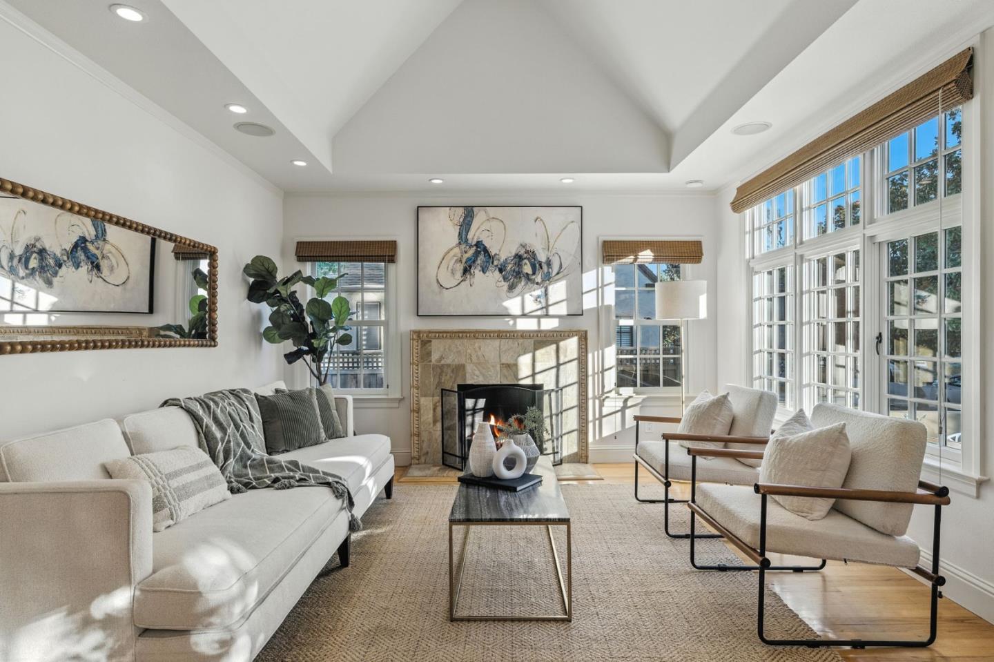 Front Image Thumbnail for ML82020717