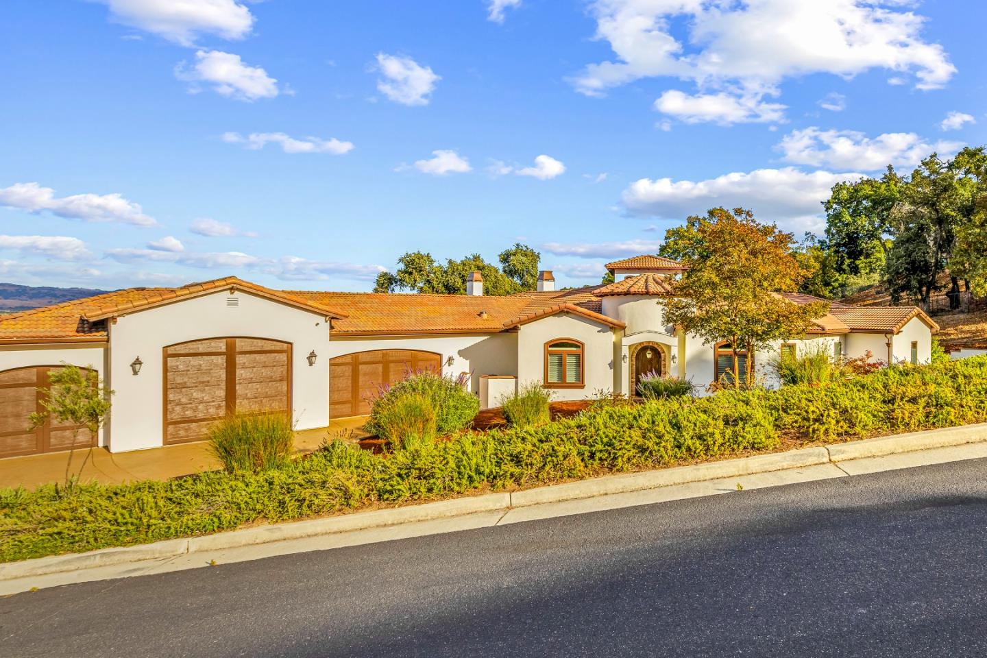 Front Image Thumbnail for ML82020843