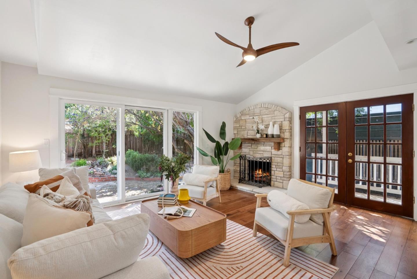 Front Image Thumbnail for ML82020851