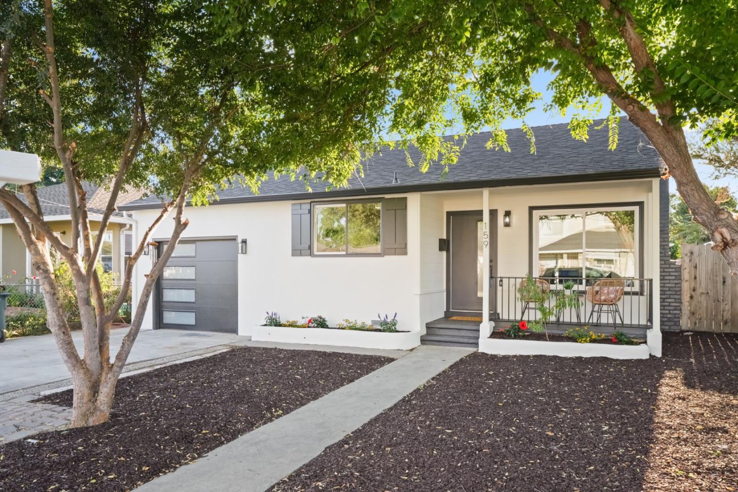 Front Image Thumbnail for ML82020915