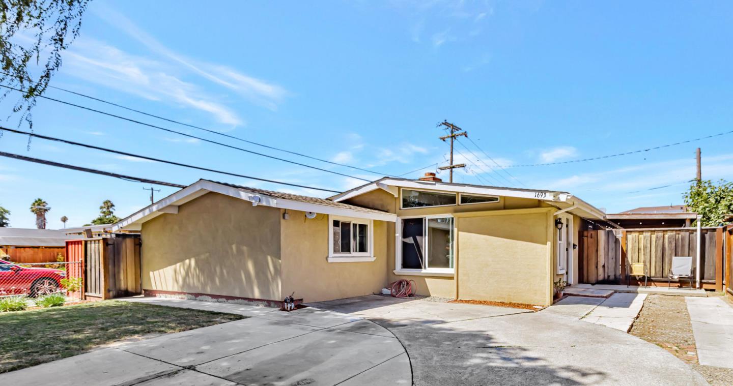 Front Image Thumbnail for ML82020929