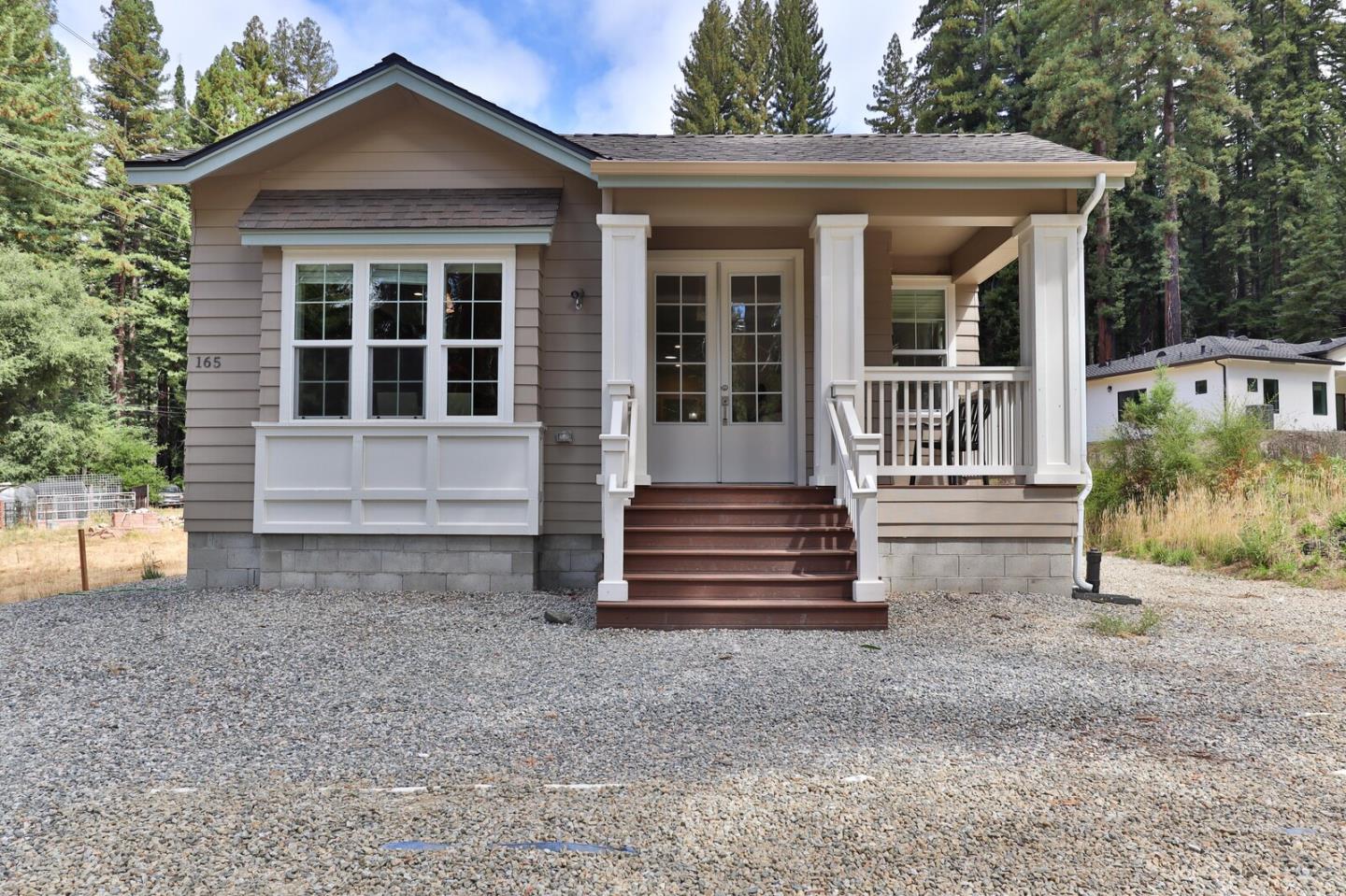 Front Image Thumbnail for ML82020954