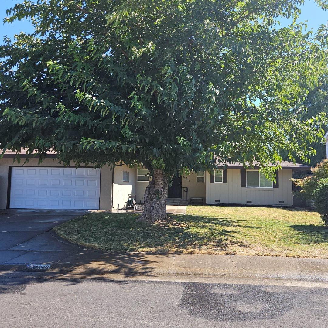 Front Image Thumbnail for ML82020979