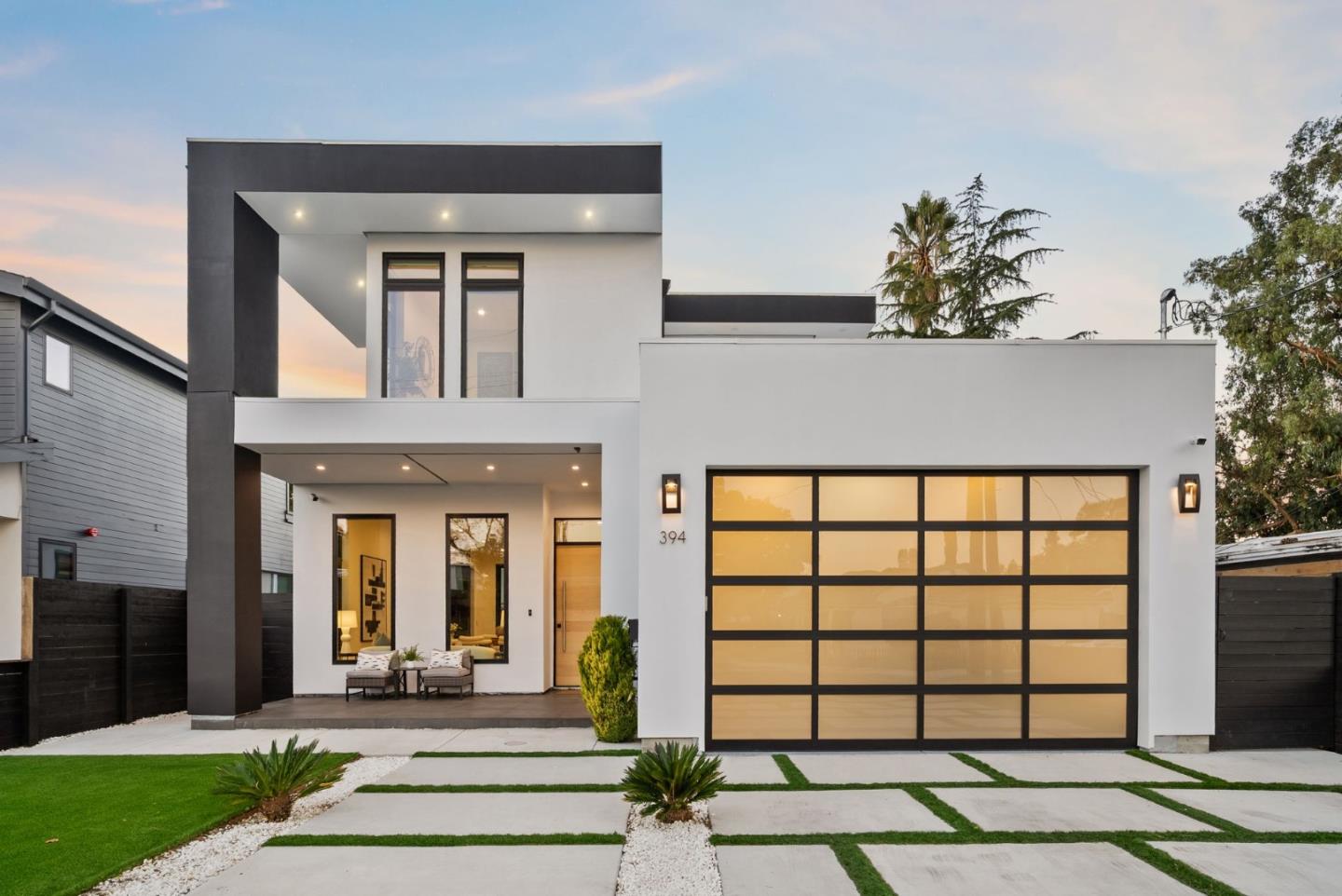 Front Image Thumbnail for ML82021048