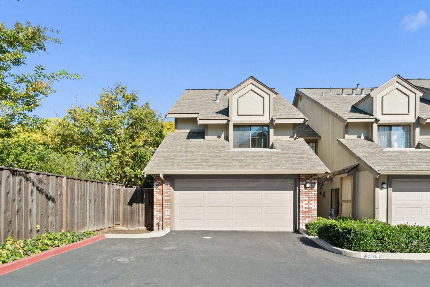 Front Image Thumbnail for ML82021137