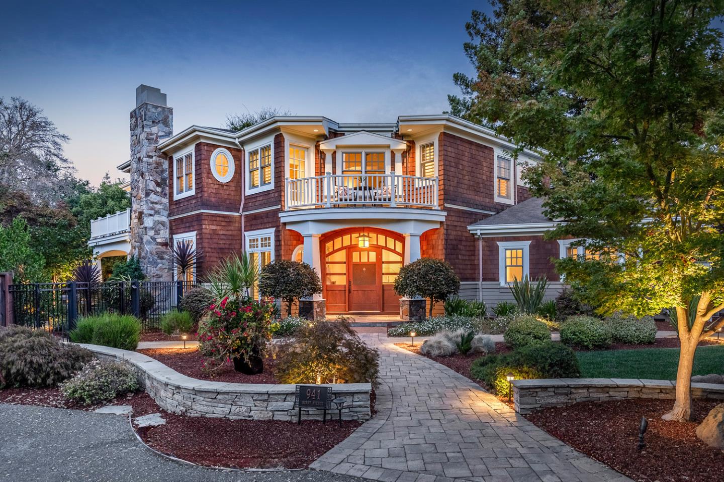 Front Image Thumbnail for ML82021180