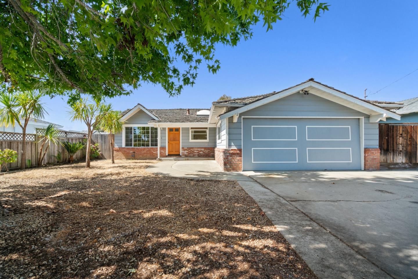 Front Image Thumbnail for ML82021189