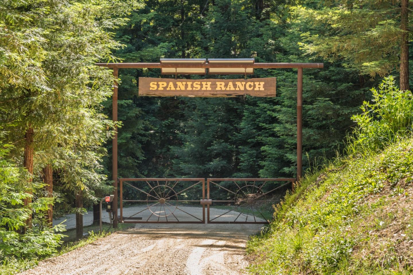 Front Image Thumbnail for ML82021201