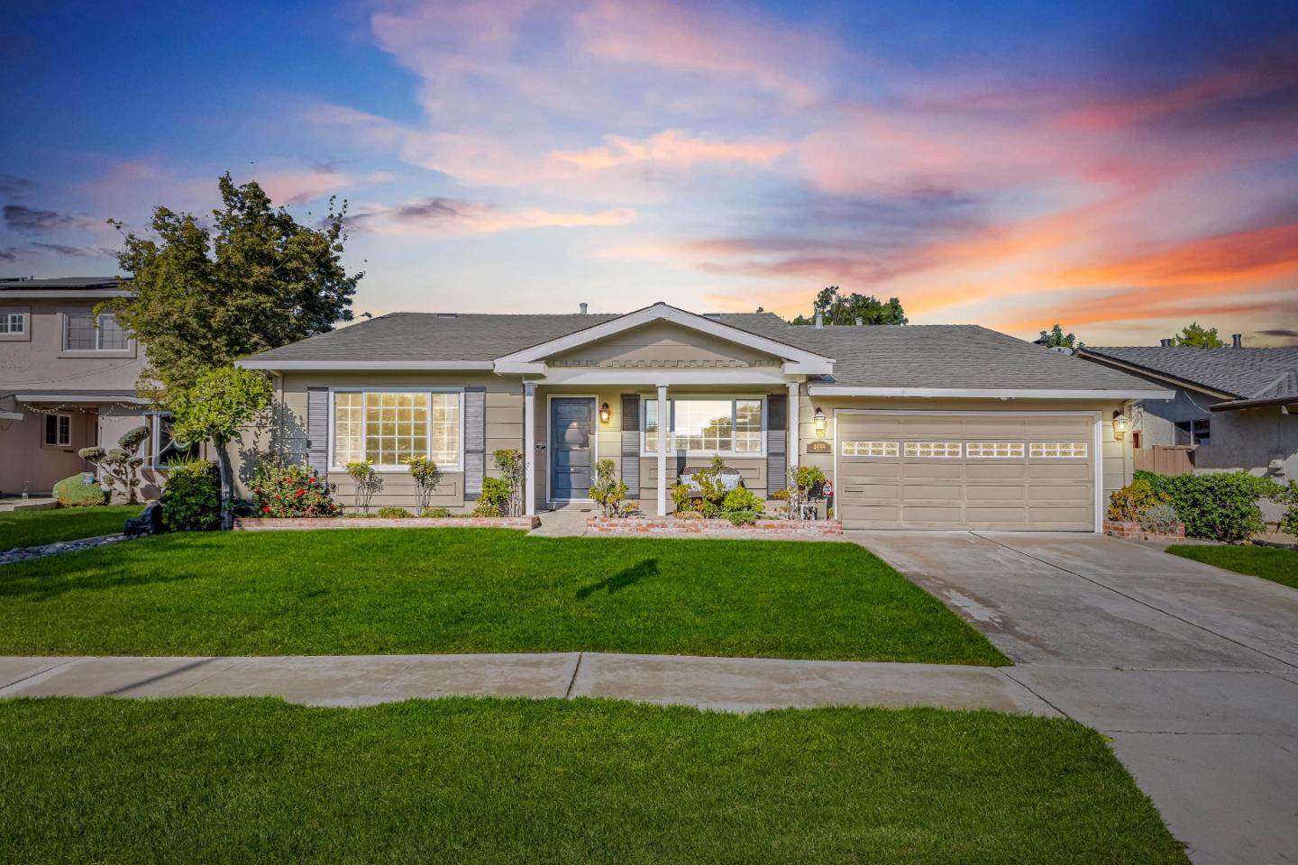 Front Image Thumbnail for ML82021271