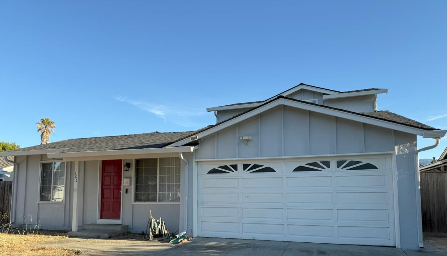 Front Image Thumbnail for ML82021276