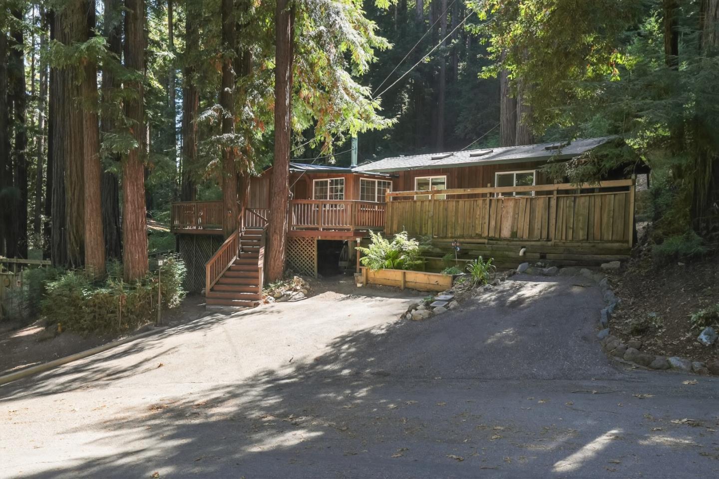 Front Image Thumbnail for ML82021294