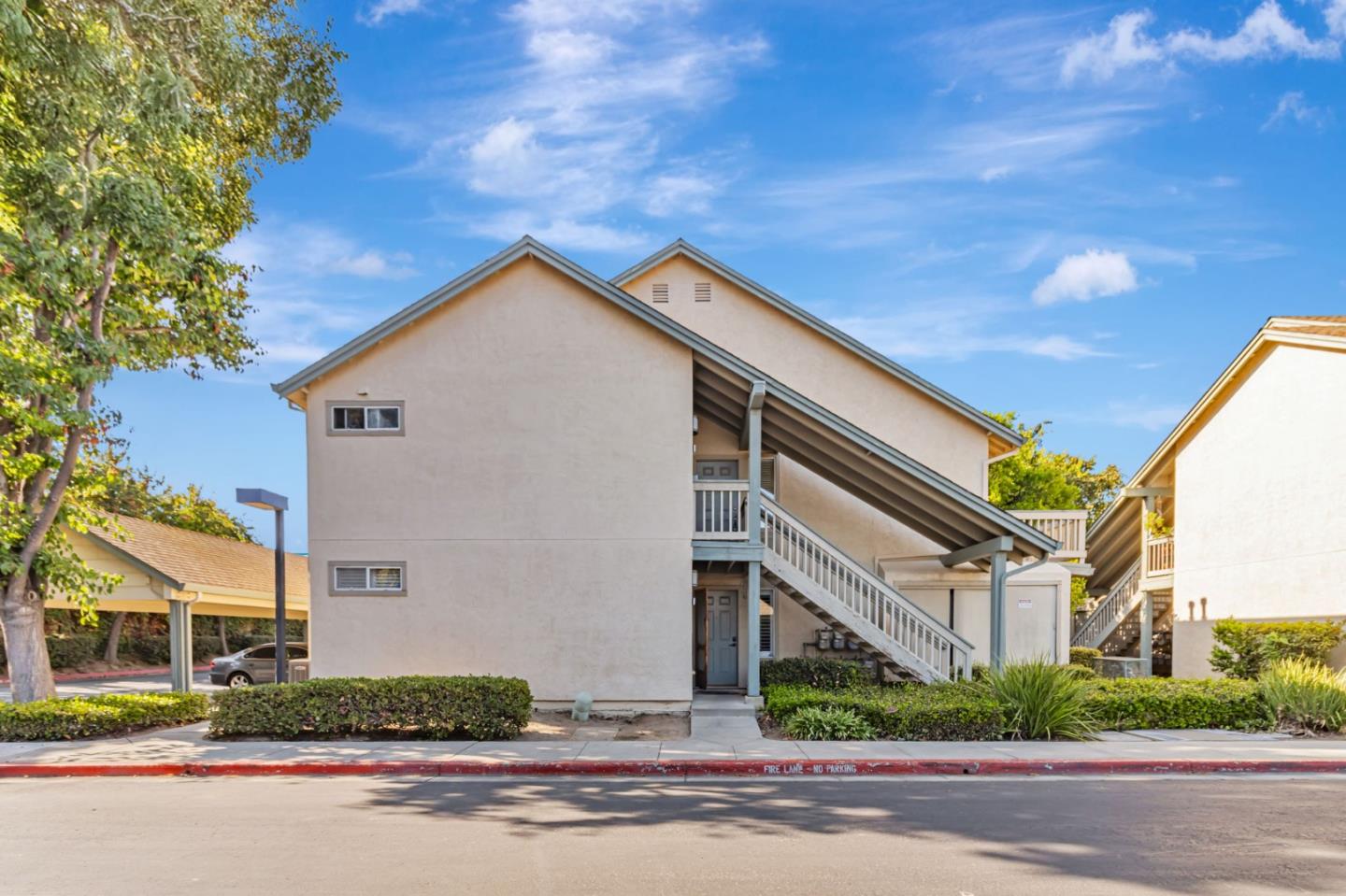 Front Image Thumbnail for ML82021416