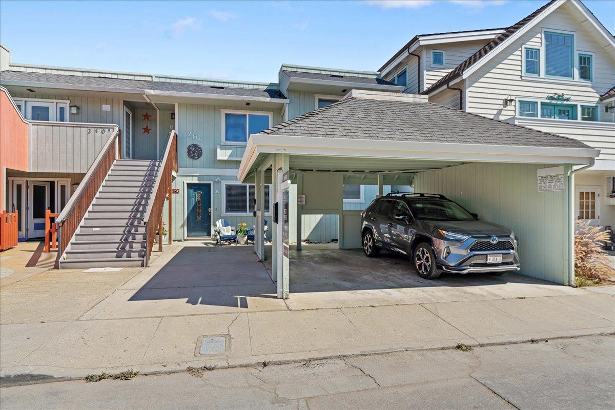 Front Image Thumbnail for ML82021486