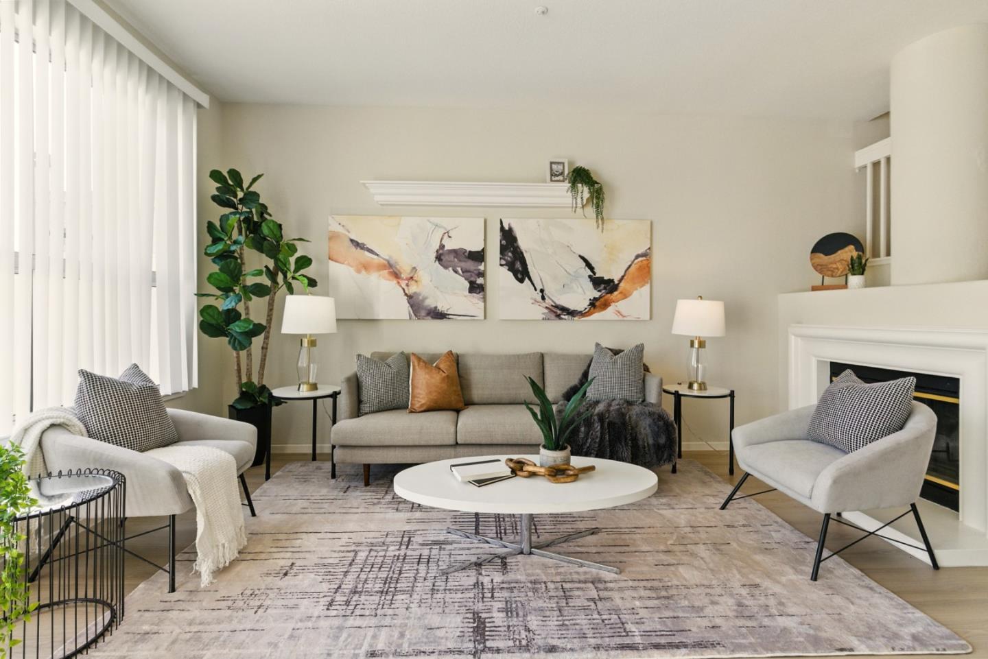 Front Image Thumbnail for ML82021495