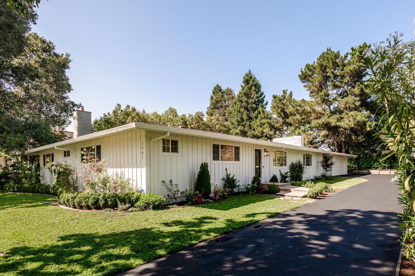 Front Image Thumbnail for ML82021506