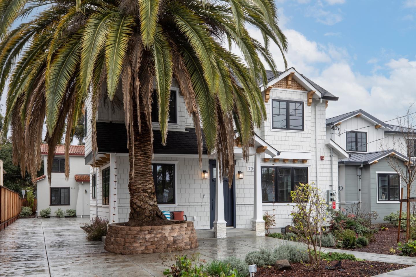 Front Image Thumbnail for ML82021518