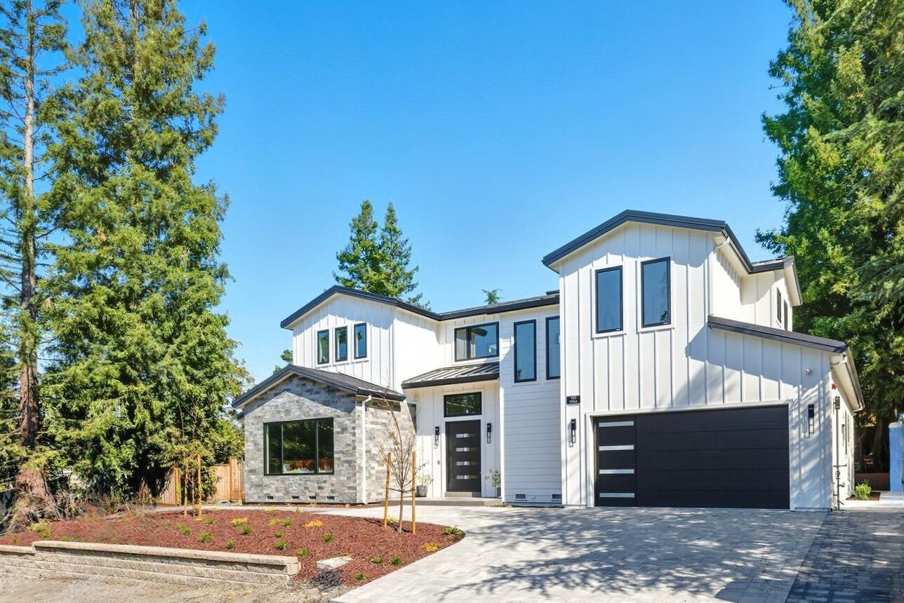 Front Image Thumbnail for ML82021544