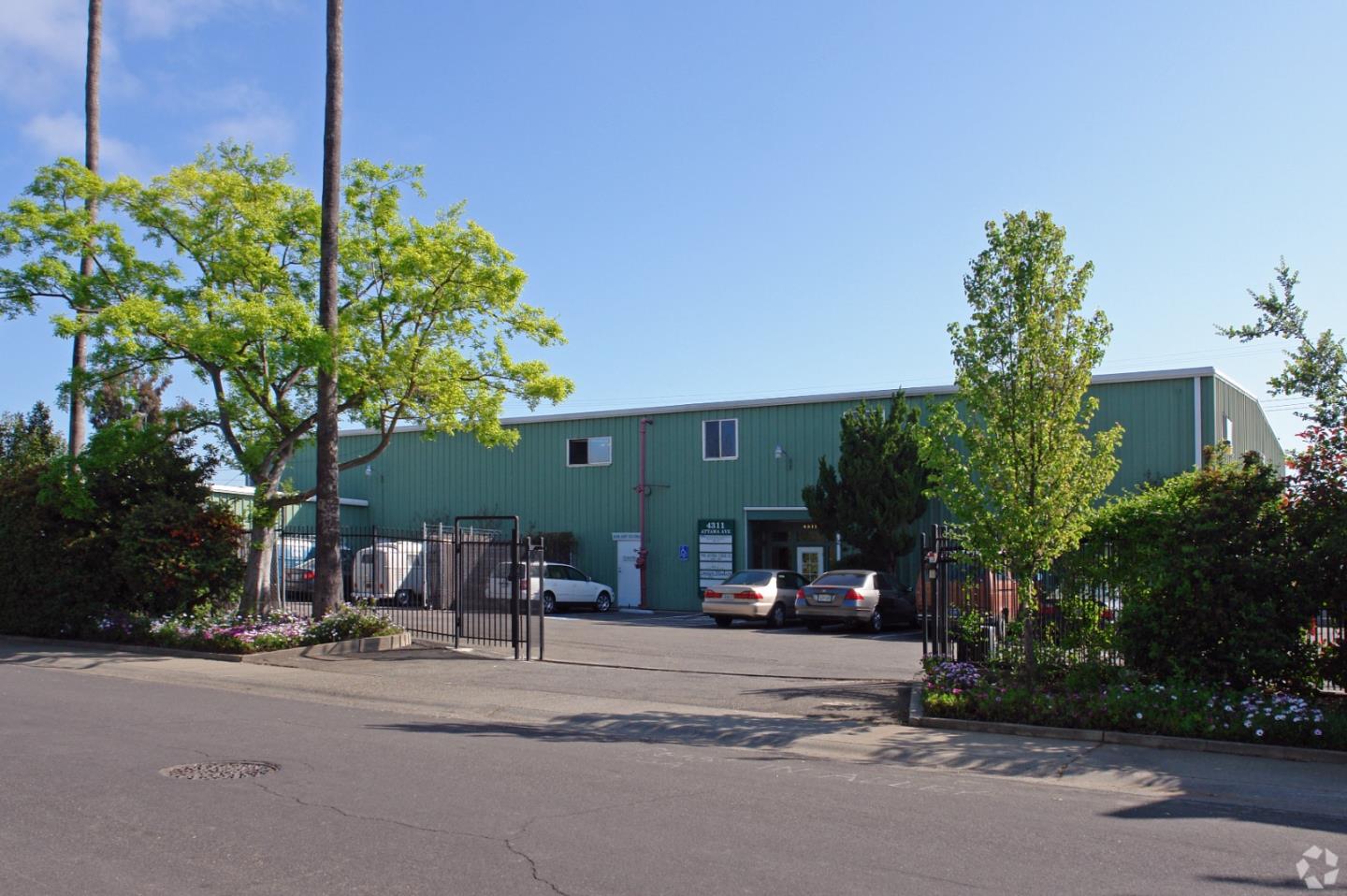 Front Image Thumbnail for ML82021686