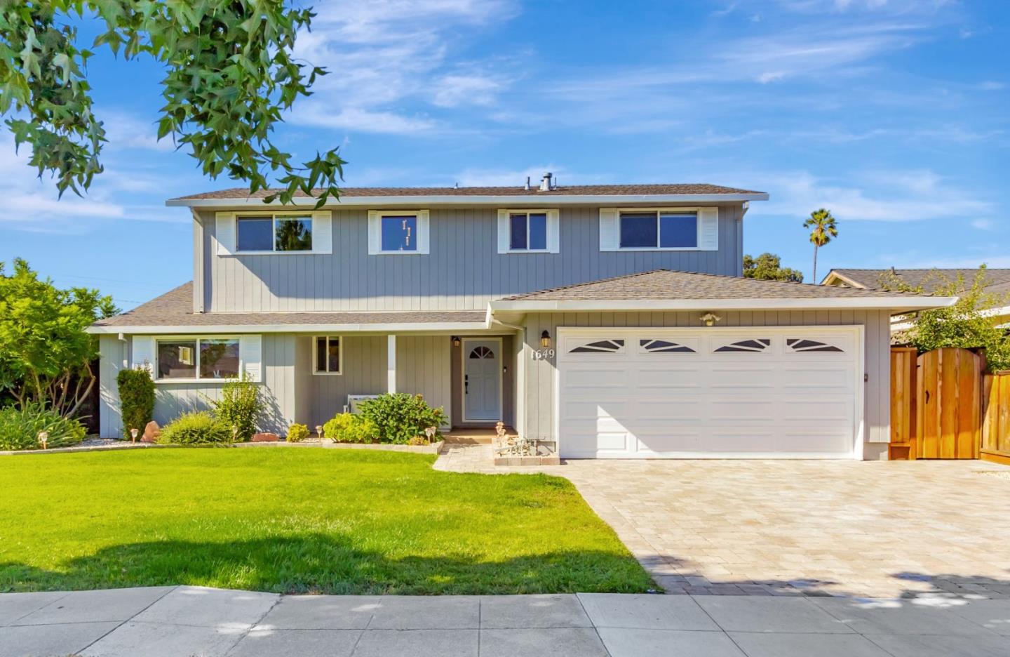 Front Image Thumbnail for ML82021717