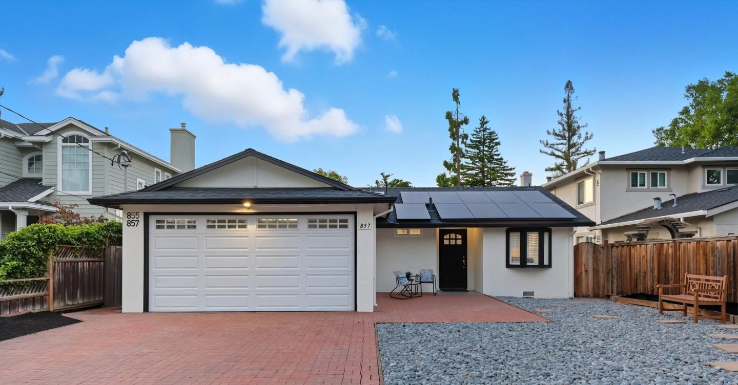 Front Image Thumbnail for ML82021728