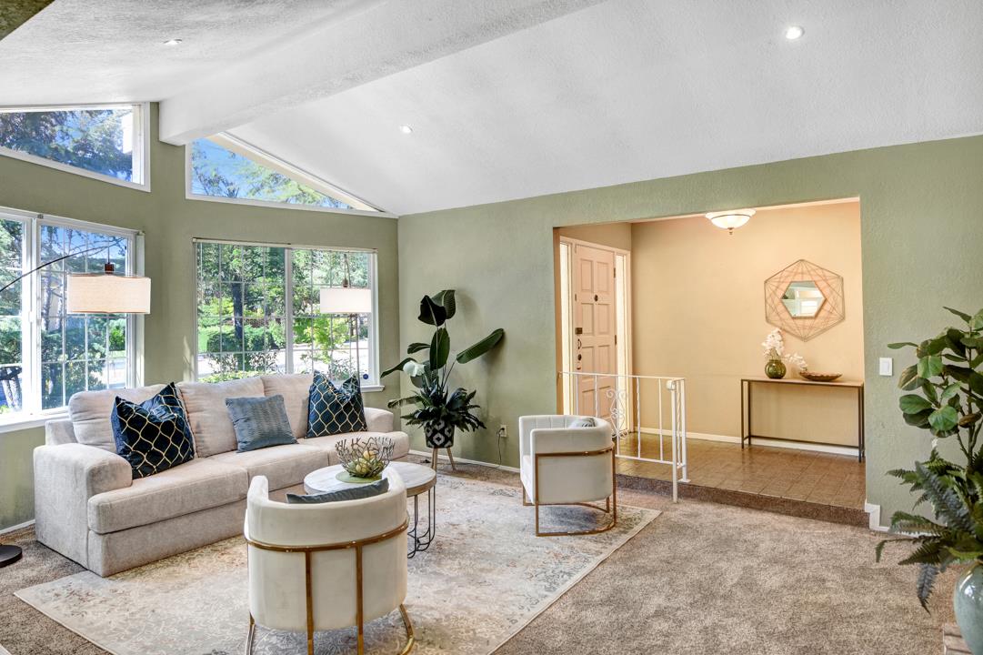 Front Image Thumbnail for ML82021806