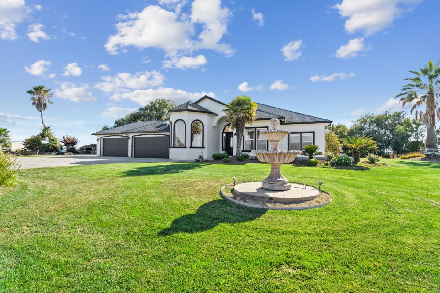 Front Image Thumbnail for ML82021932