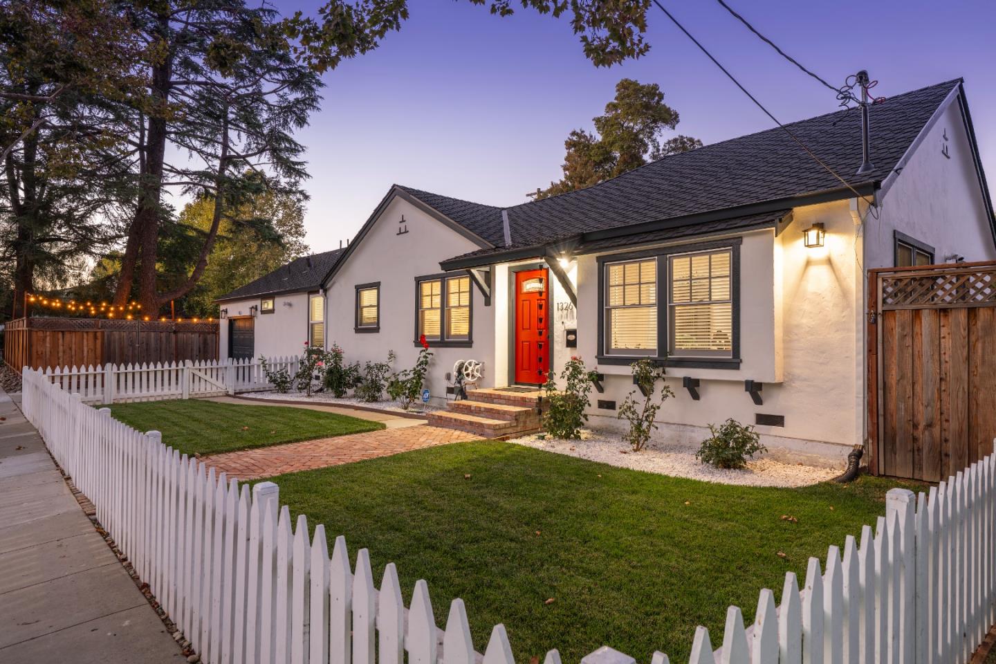 Front Image Thumbnail for ML82022011