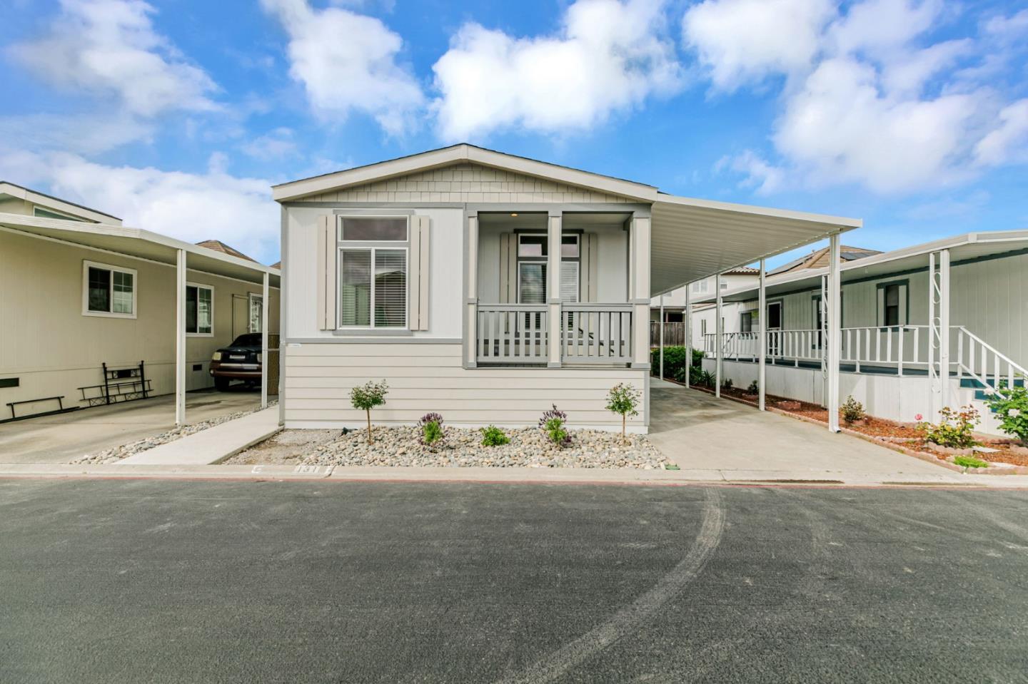 Front Image Thumbnail for ML82022036