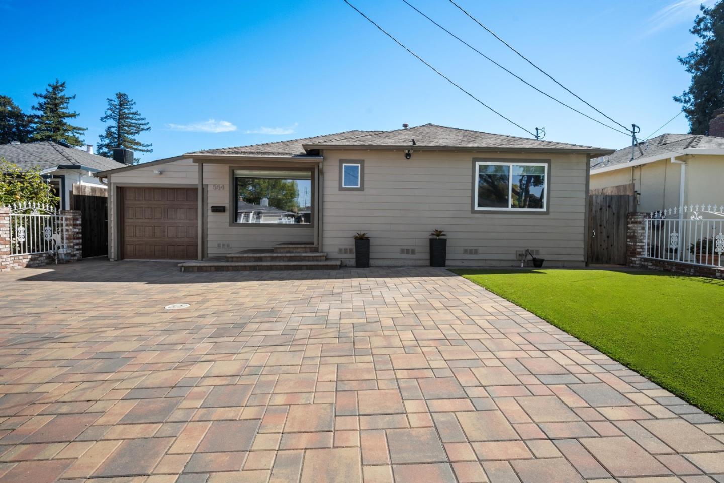 Front Image Thumbnail for ML82022136