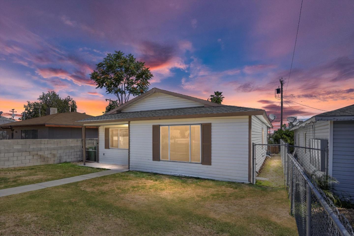 Front Image Thumbnail for ML82022146