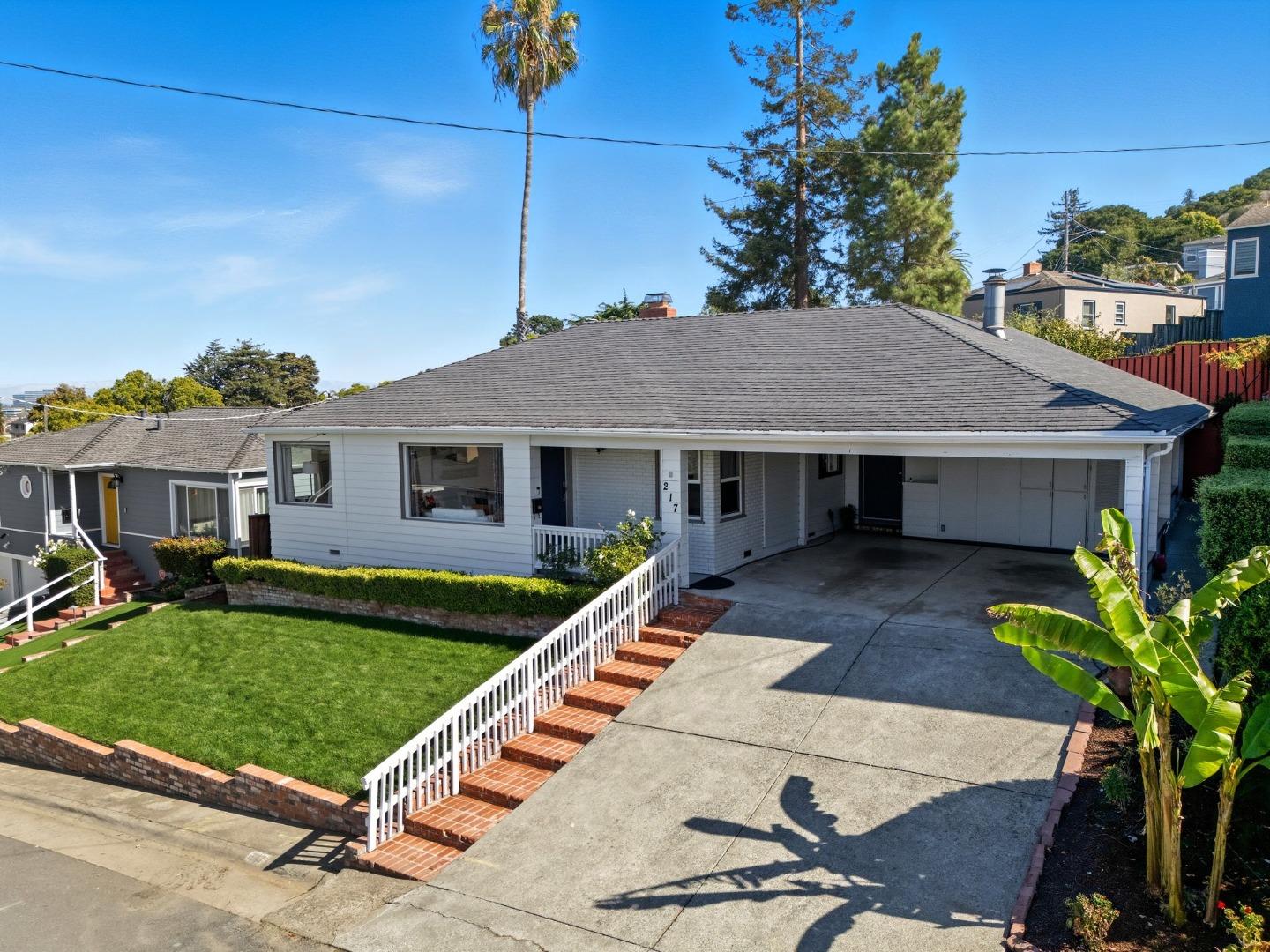 Front Image Thumbnail for ML82022207