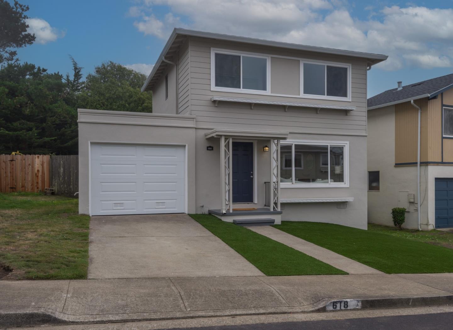 Front Image Thumbnail for ML82022214